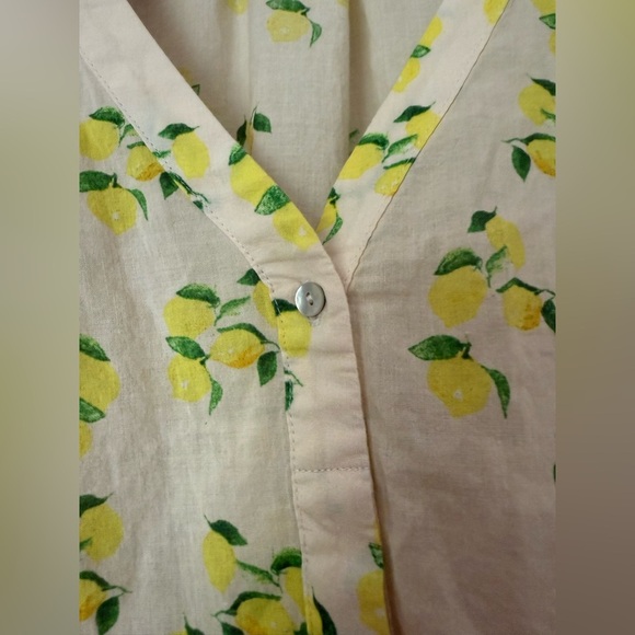 EDC Lemon Print V-Neck Cotton Blouse - Picture 2 of 5